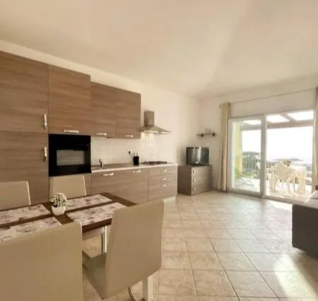 Διαμέρισμα Isola Rossa Vista Mozzafiato Sul Mare