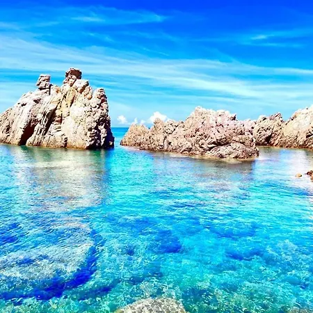 דירה Isola Rossa Vista Mozzafiato Sul Mare *