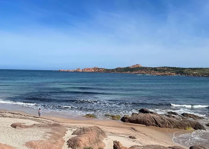 Isola Rossa Vista Mozzafiato Sul Mare 公寓